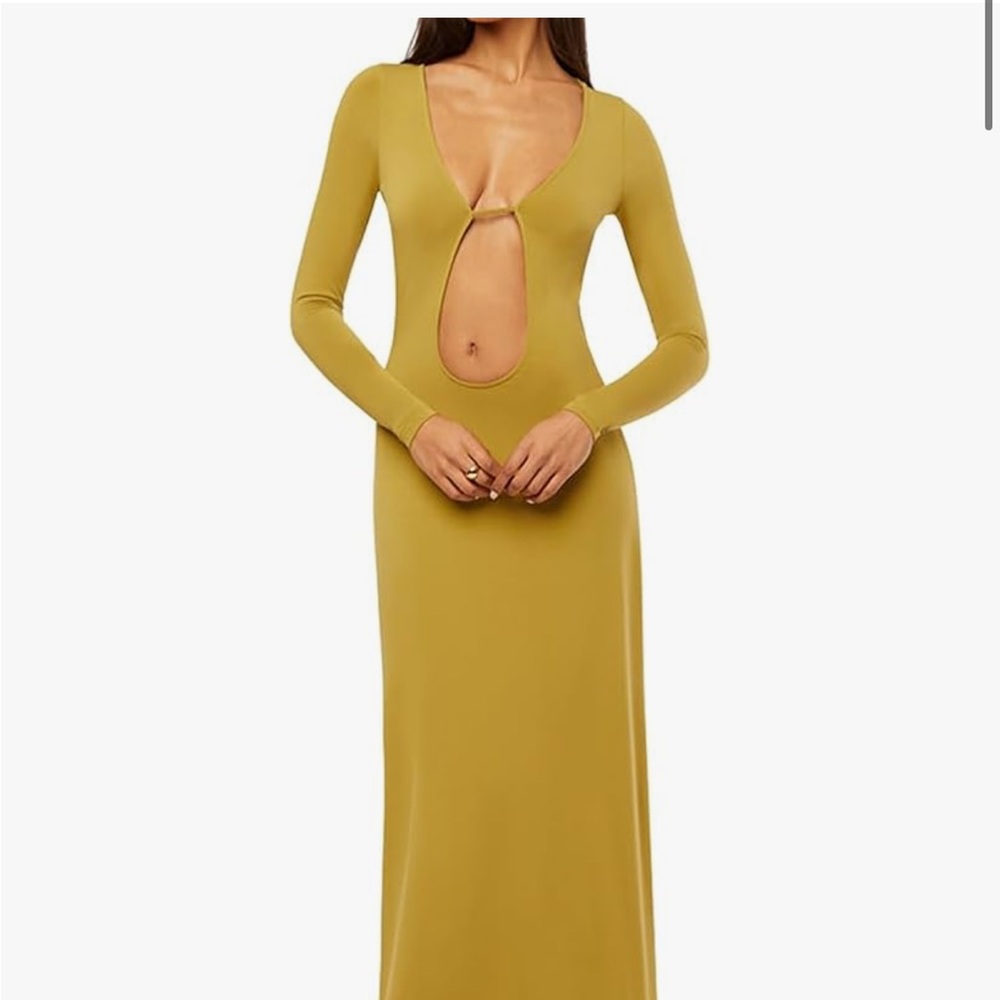 We Wore What LONG SLEEVE CUTOUT MAXI DRESS